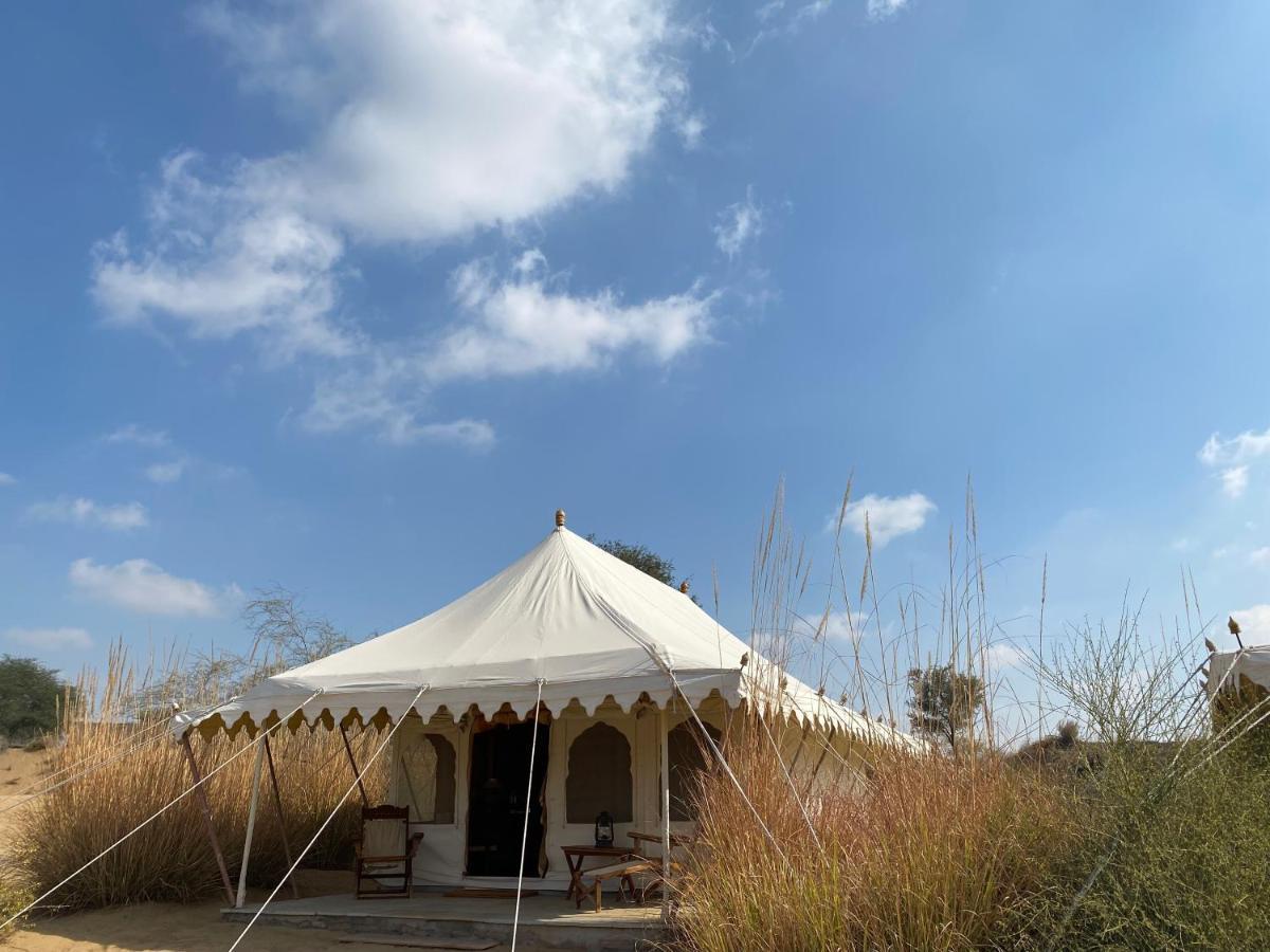 Manvar Resort & Desert Camp Dechu Buitenkant foto