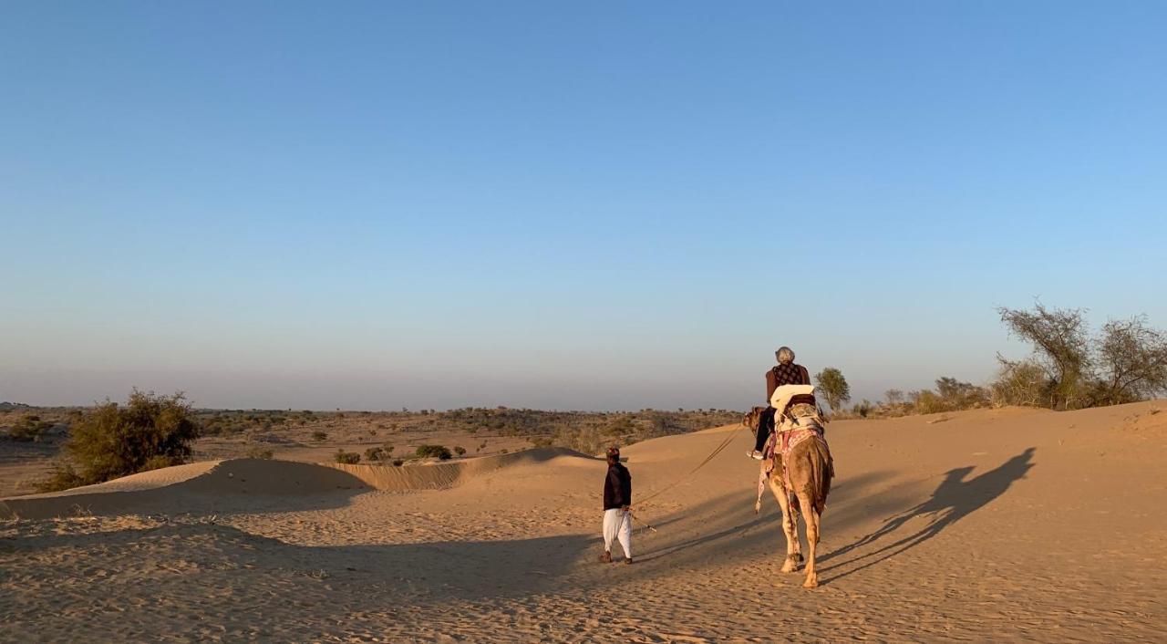 Manvar Resort & Desert Camp Dechu Buitenkant foto